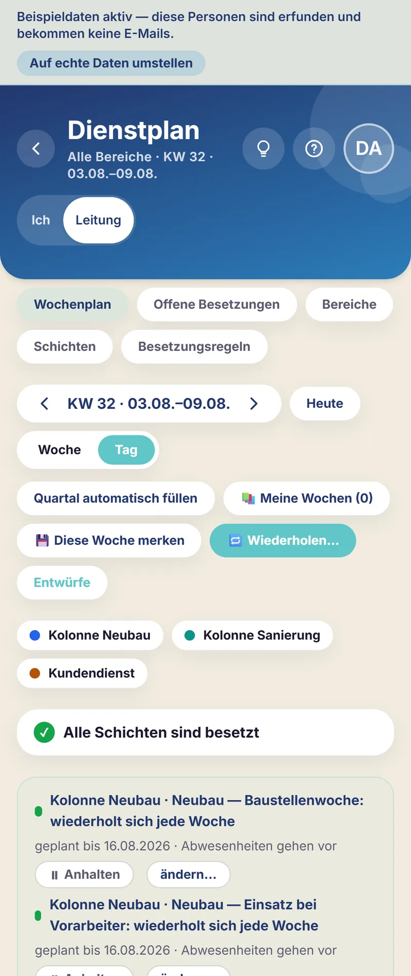 Schichtfix auf dem Smartphone: die Einsatzplanung des Handwerksbetriebs in der Tagesansicht